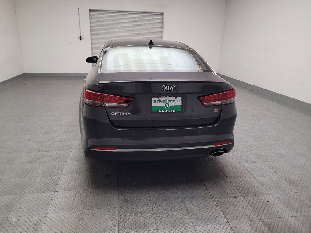 Used 2018 Kia Optima S FWD image 6