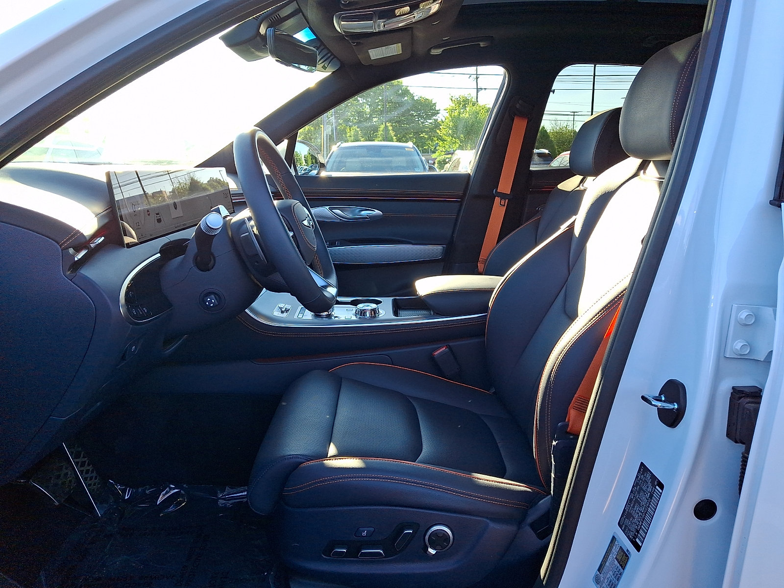 Certified 2026 Genesis GV70 2.5T Sport Prestige AWD/4WD image 13