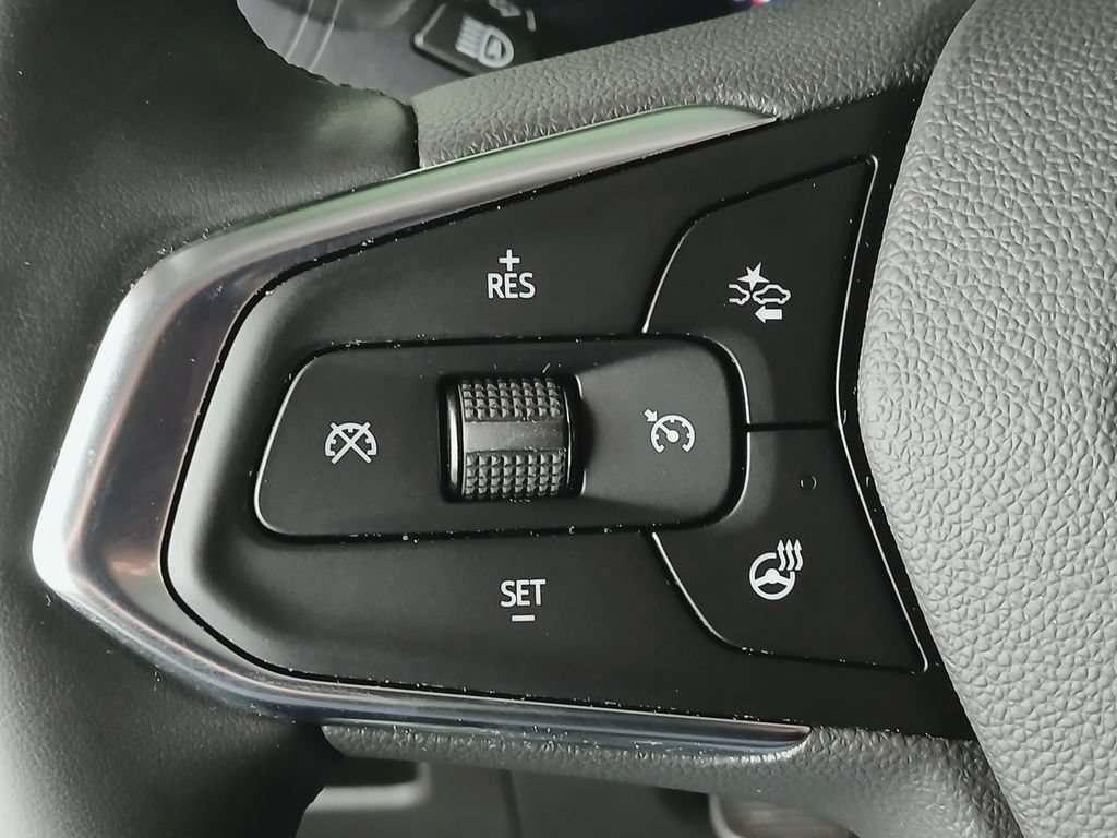 Used 2024 Chevrolet TrailBlazer LT w/ Convenience Package FWD image 28