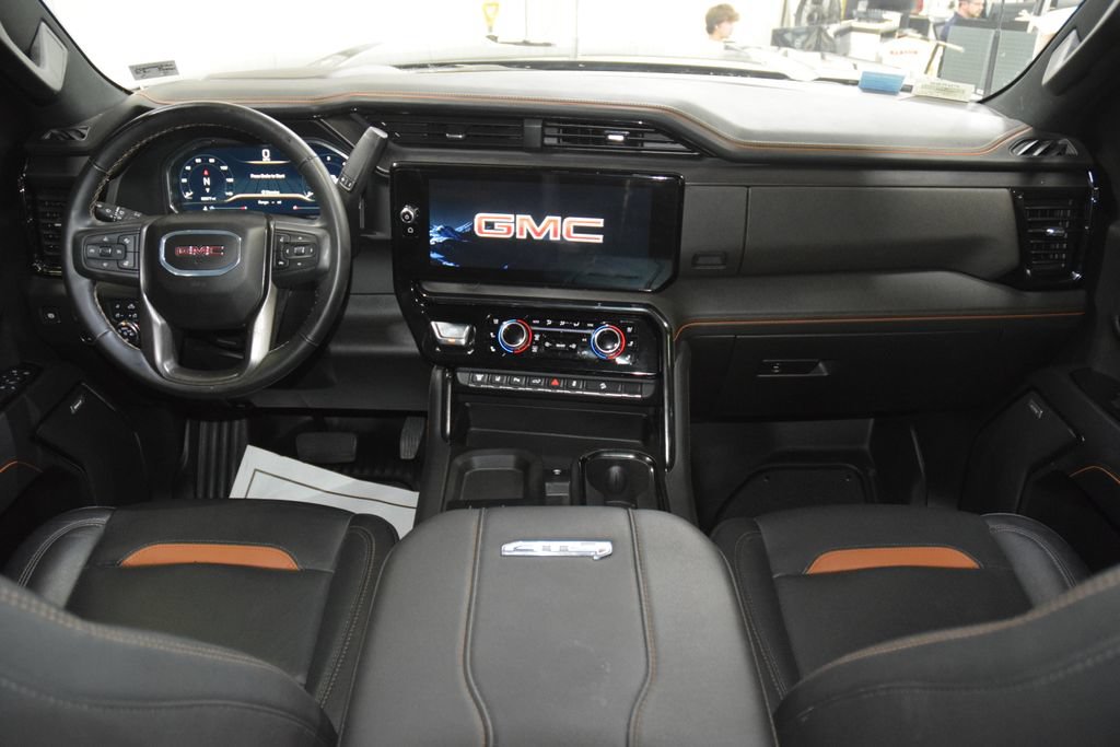 Used 2024 GMC Sierra 2500 AT4 w/ AT4 Premium Plus Package AWD/4WD image 35