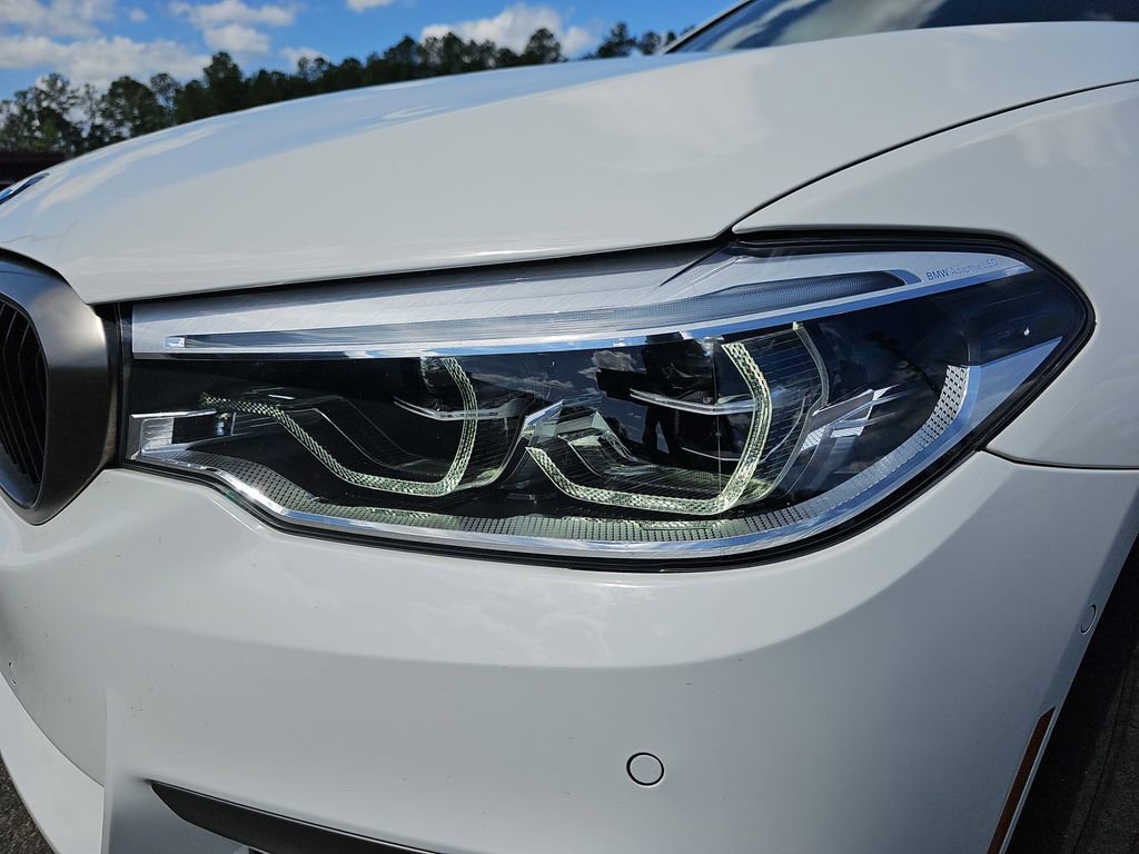 Used 2019 BMW M550i xDrive w/ Premium Package image 34