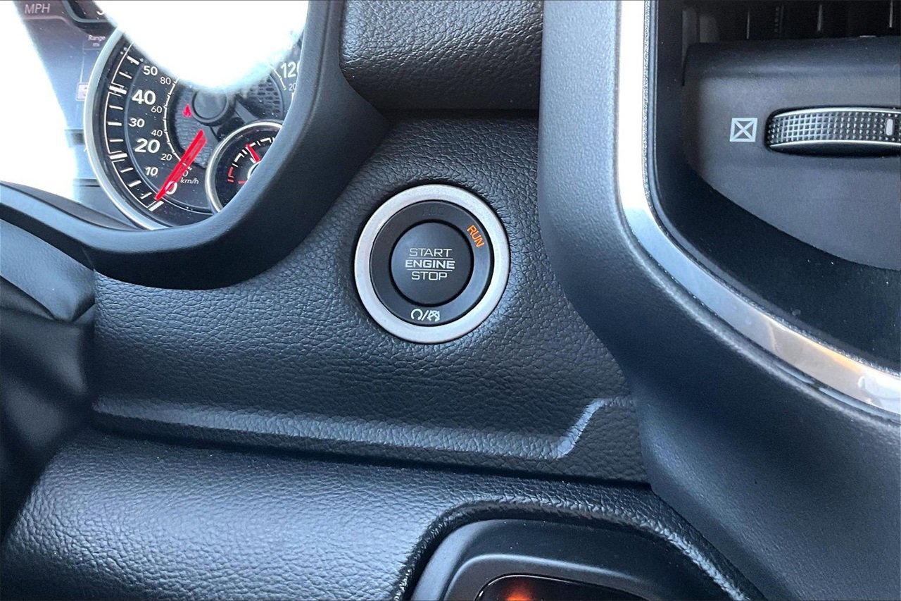 Certified 2022 RAM 1500 Laramie image 27