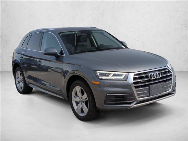 Used 2018 Audi Q5 2.0T Premium Plus w/ Premium Plus Package AWD/4WD image 3
