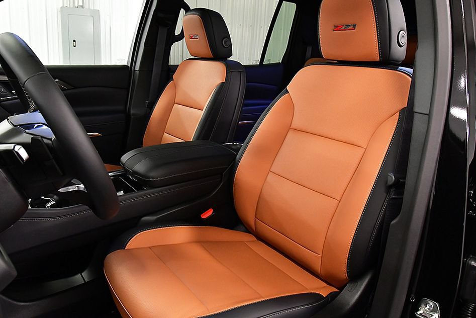 New 2027 Chevrolet Traverse Z71 w/ LPO, Floor Liner Package AWD/4WD image 25
