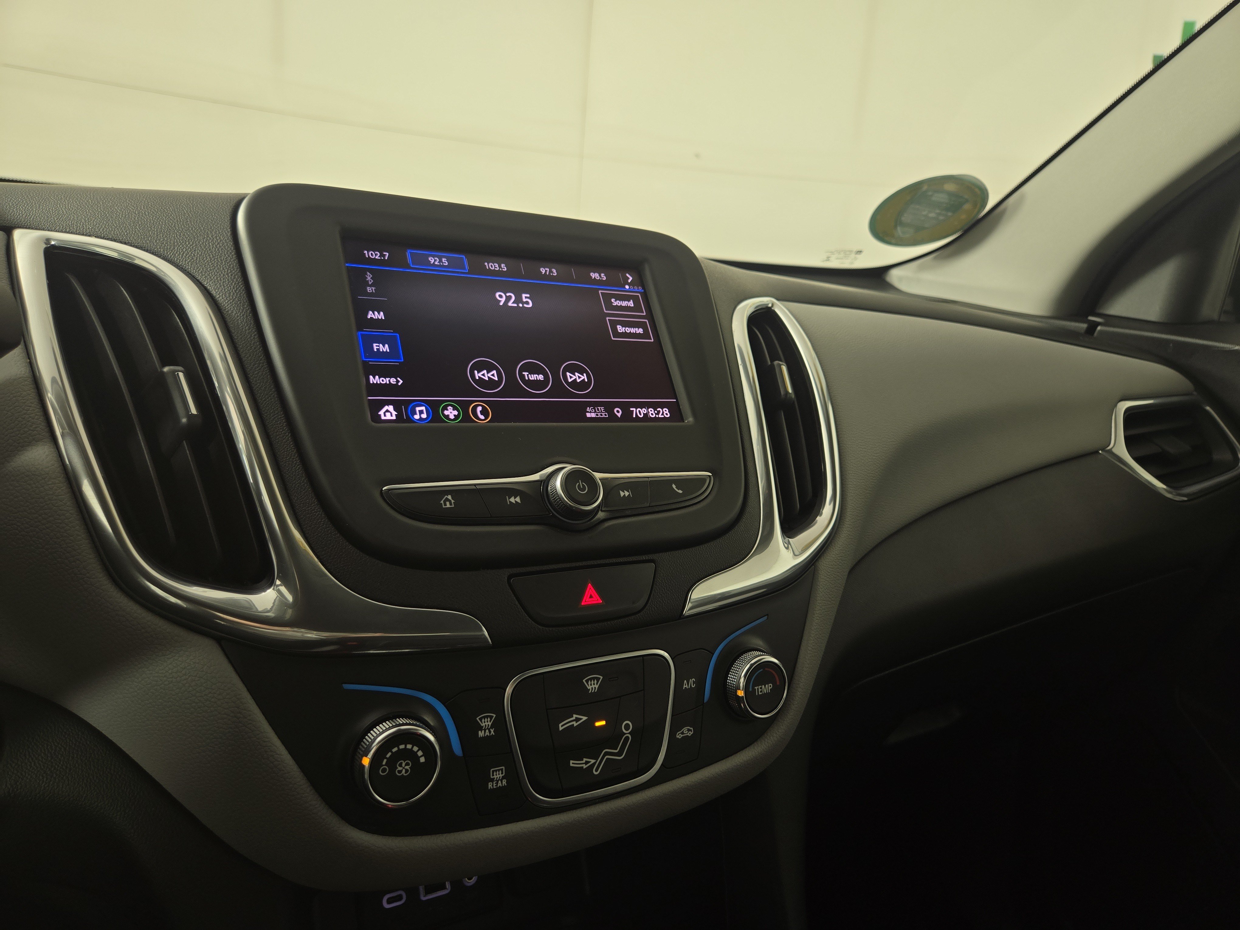 Used 2020 Chevrolet Equinox LS w/ LS Convenience Package FWD image 21