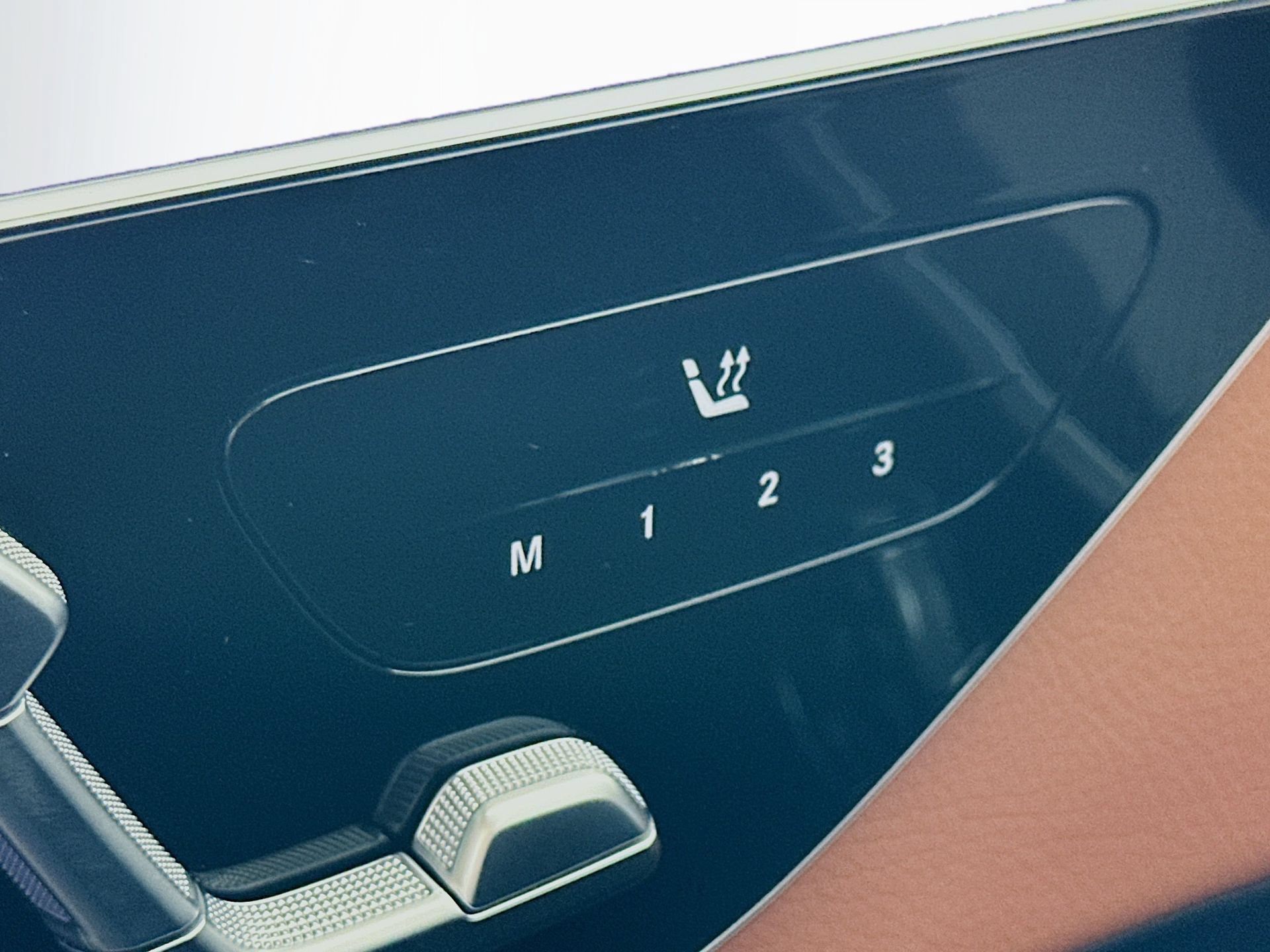 Certified 2023 Mercedes-Benz C 300 Sedan image 21