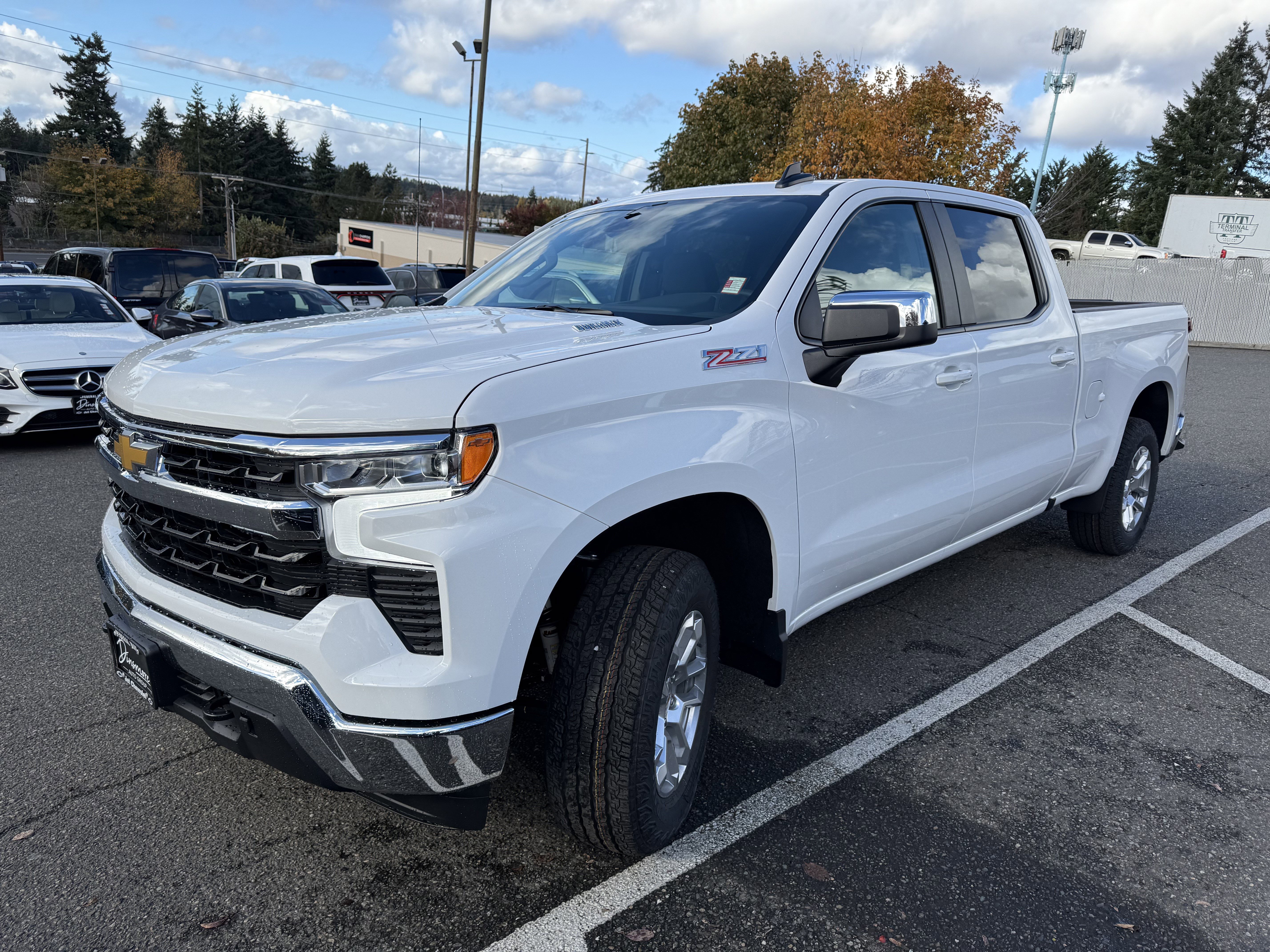 New 2026 Chevrolet Silverado 1500 LT image 4