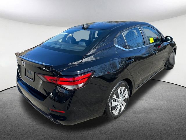 Used 2021 Nissan Sentra S image 10