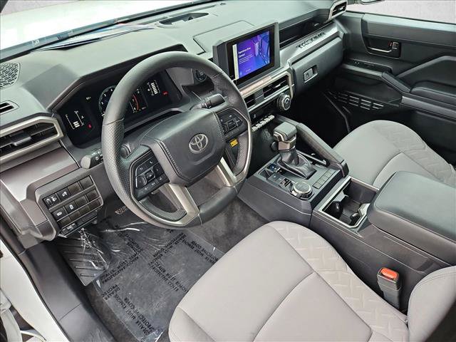 Used 2026 Toyota Tacoma SR5 w/ SR5 Upgrade Package AWD/4WD image 12