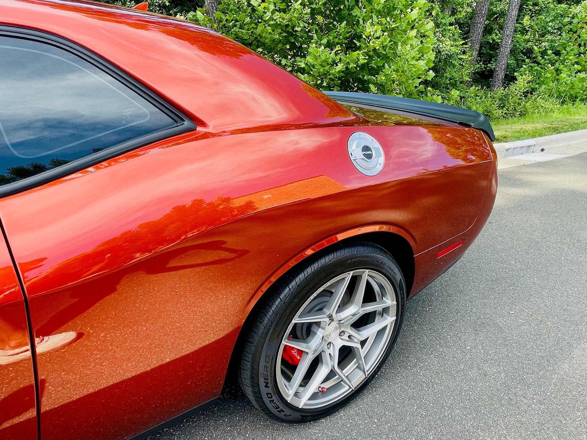 Used 2022 Dodge Challenger SRT Hellcat w/ Plus Package RWD image 12