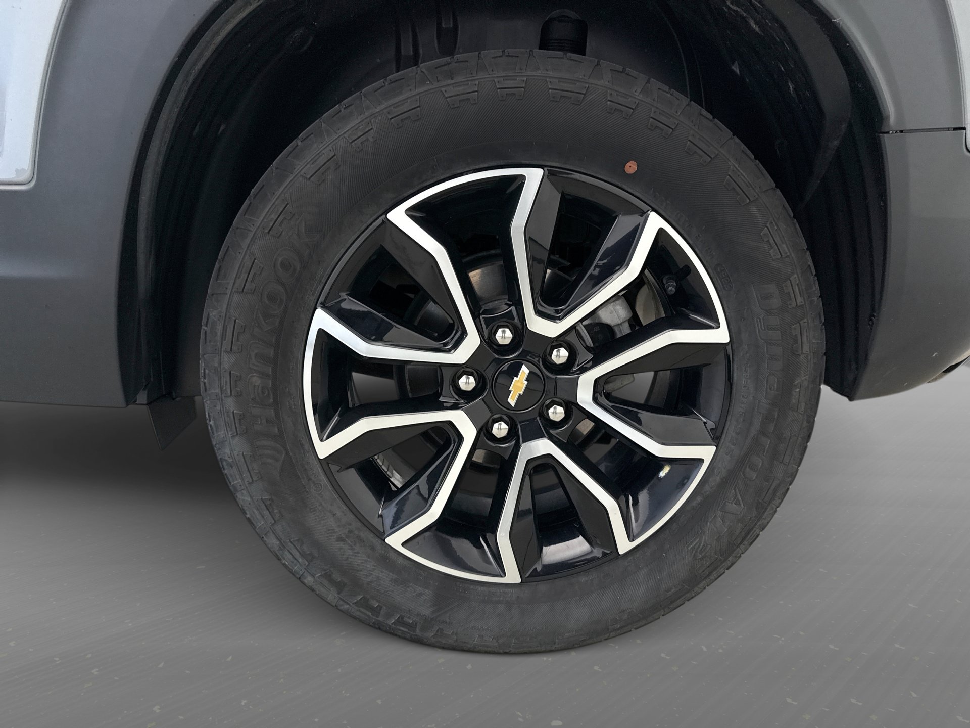 Used 2023 Chevrolet TrailBlazer ACTIV w/ Sun and Liftgate Package AWD/4WD image 21