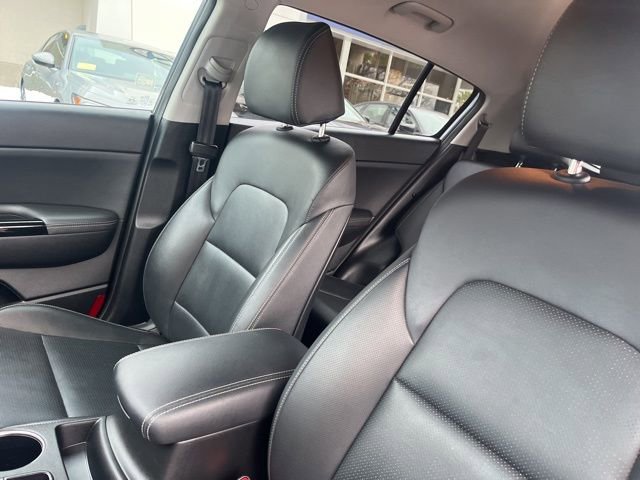 Used 2020 Kia Sportage EX image 38