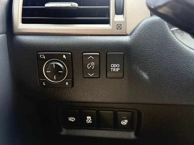 Used 2014 Lexus GX 460 Luxury image 24