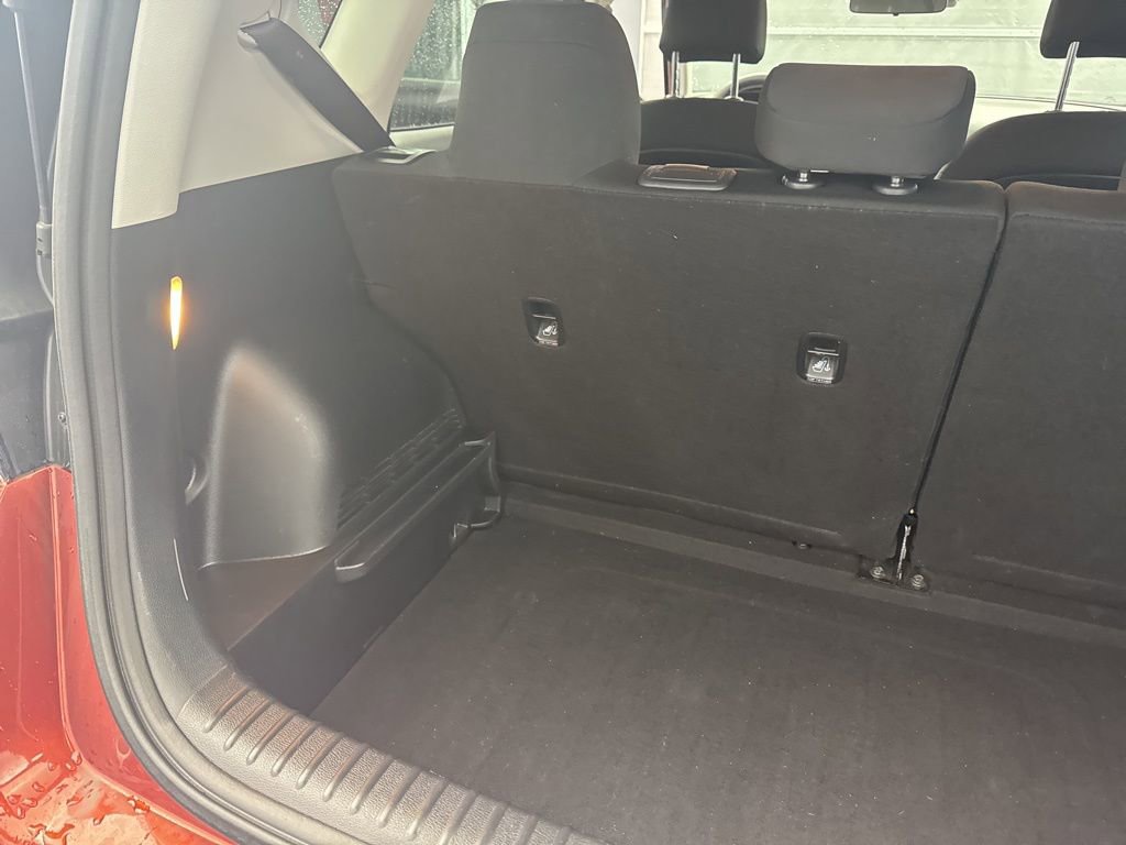 Used 2023 Kia Soul LX w/ LX Technology Package FWD image 36