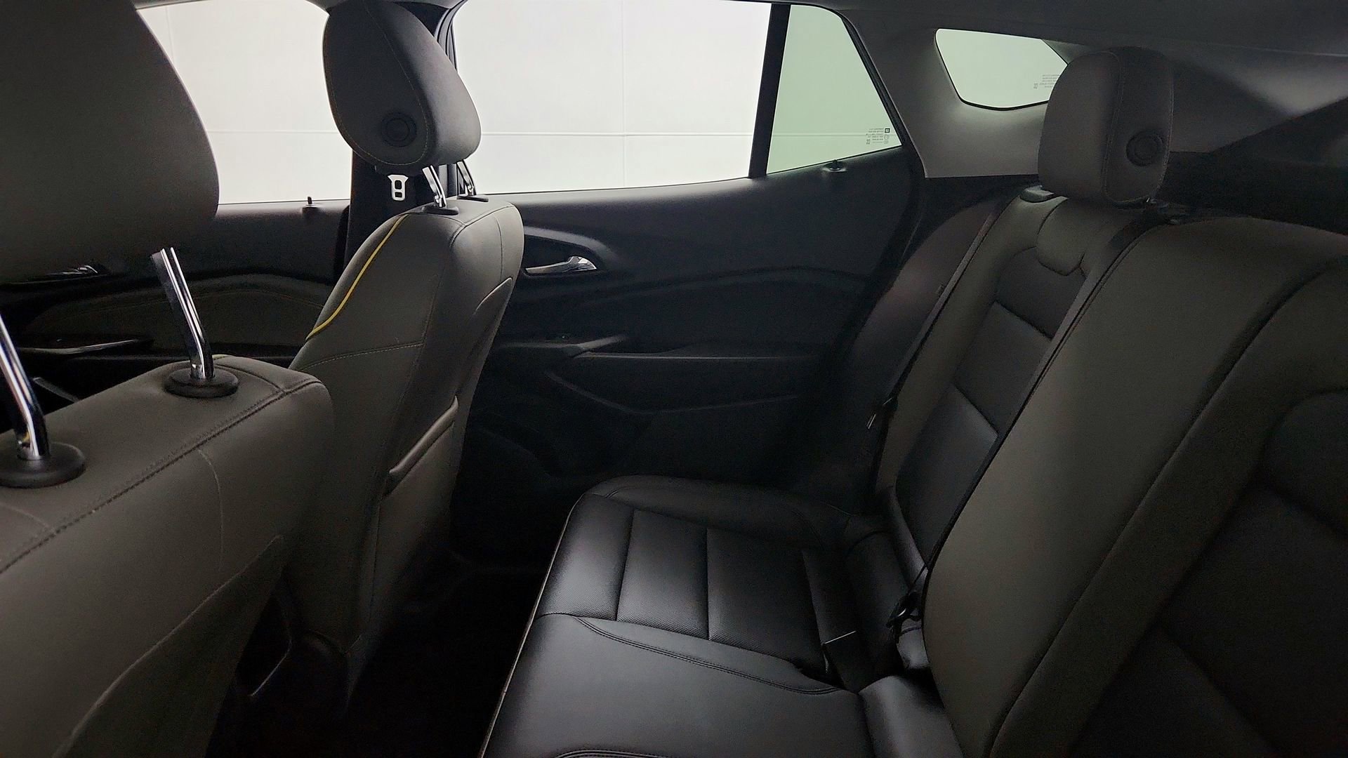 Used 2025 Chevrolet Trax ACTIV w/ Driver Confidence Package FWD image 23