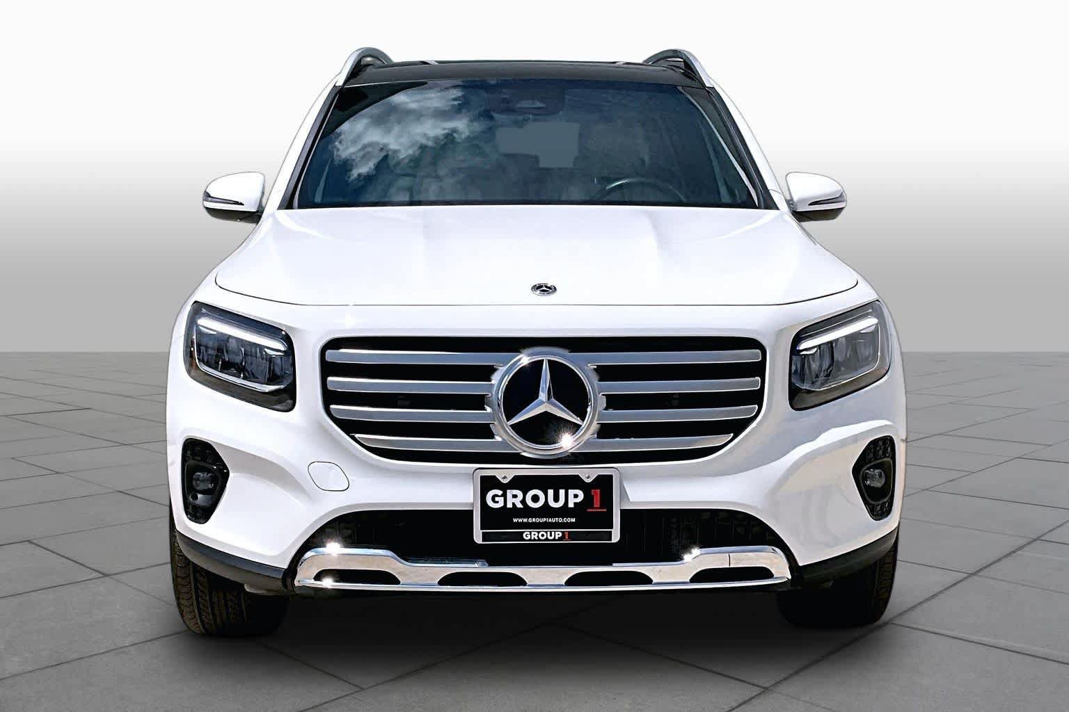Used 2025 Mercedes-Benz GLB 250 image 4