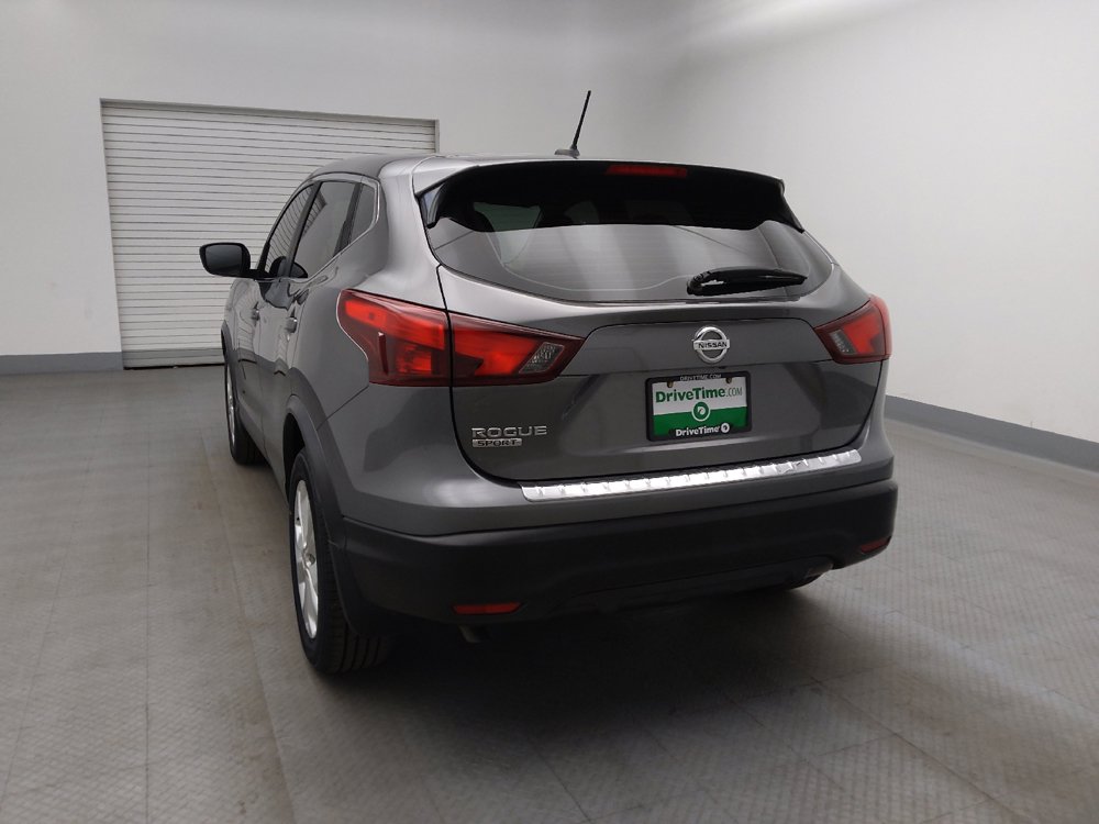 Used 2017 Nissan Rogue Sport S w/ S Appearance Package FWD image 6