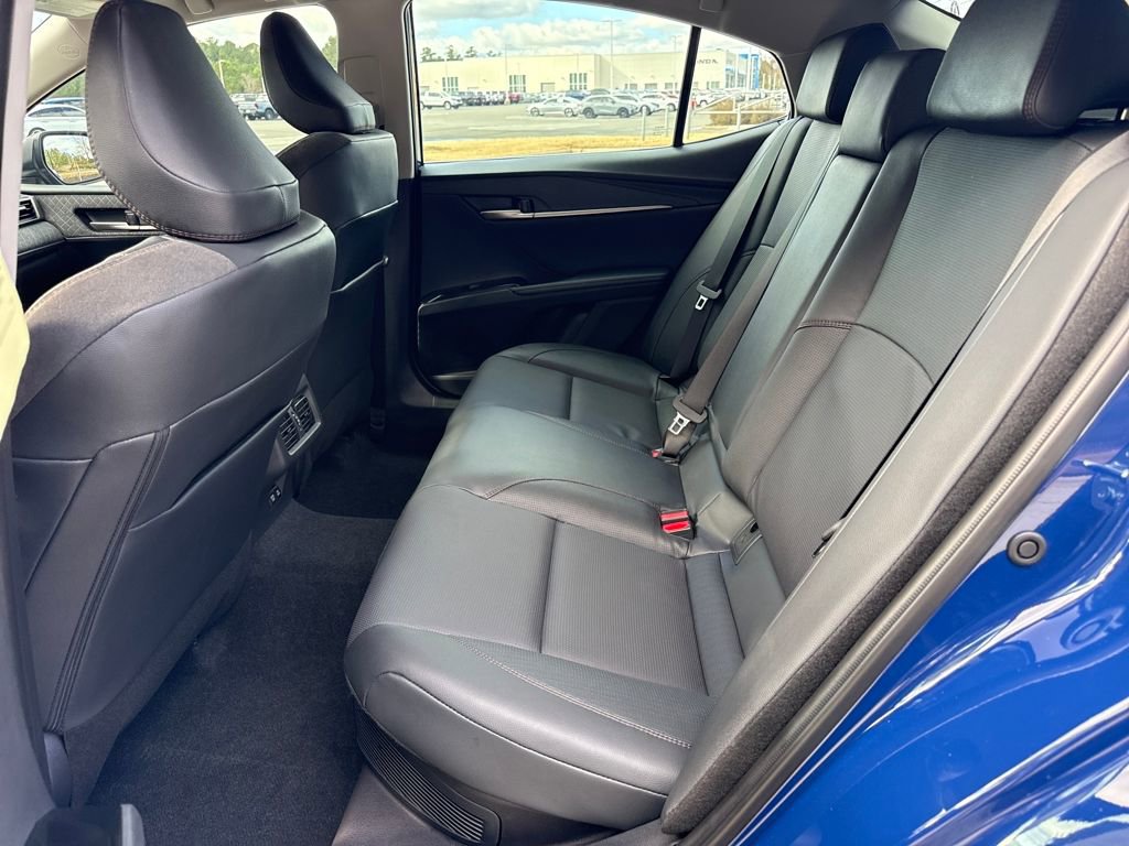 Used 2026 Toyota Camry XLE image 28