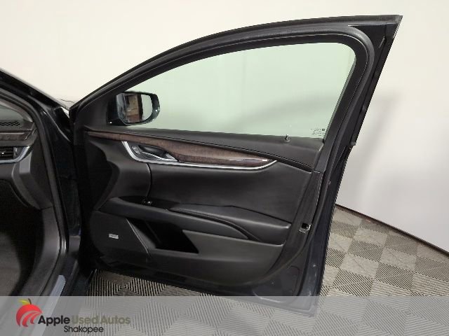 Used 2013 Cadillac XTS Premium AWD/4WD image 36