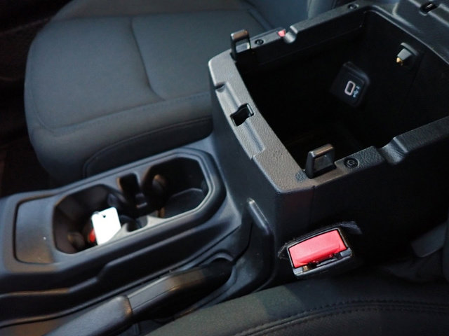 Used 2021 Jeep Wrangler Unlimited Sahara w/ Cold Weather Group image 24