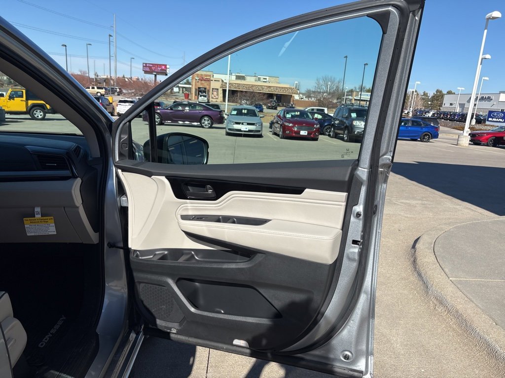 Certified 2026 Honda Odyssey Touring image 27