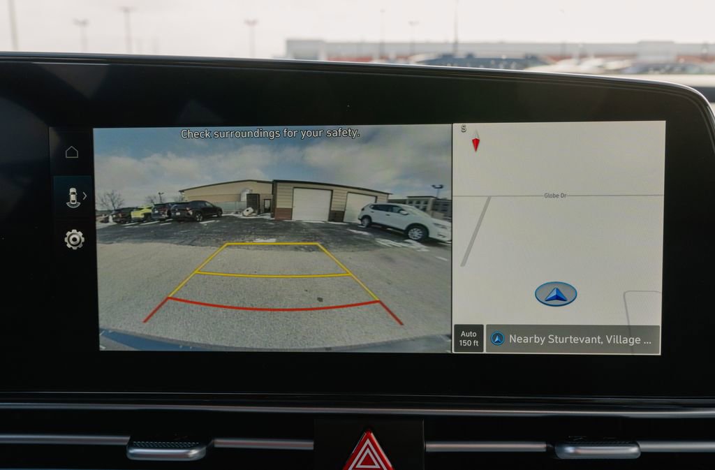 Certified 2025 Hyundai Elantra Limited image 33