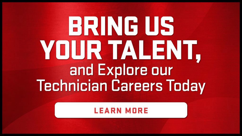 Used 2023 Mitsubishi Outlander SEL 40th Anniversary image 4