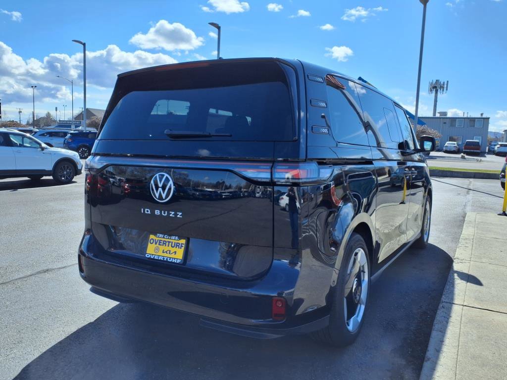 New 2025 Volkswagen ID. Buzz Pro S image 4