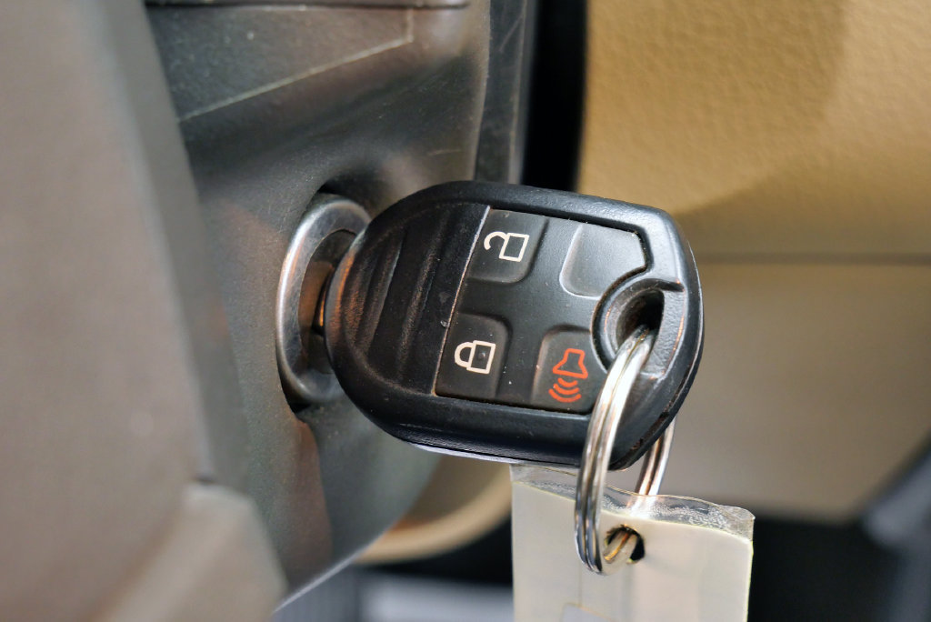 Used 2014 Ford F250 Lariat w/ Camper Package AWD/4WD image 30