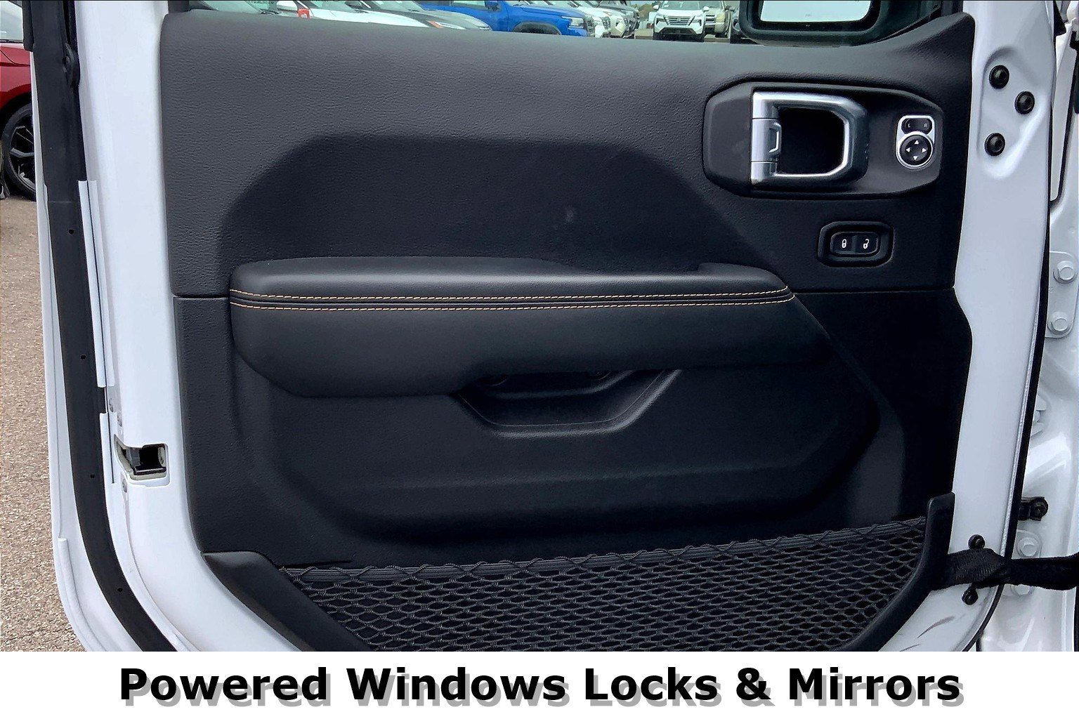 Used 2024 Jeep Wrangler Sahara image 24