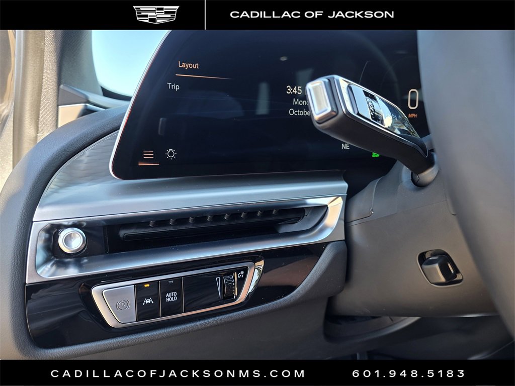 New 2026 Cadillac Lyriq Luxury image 18