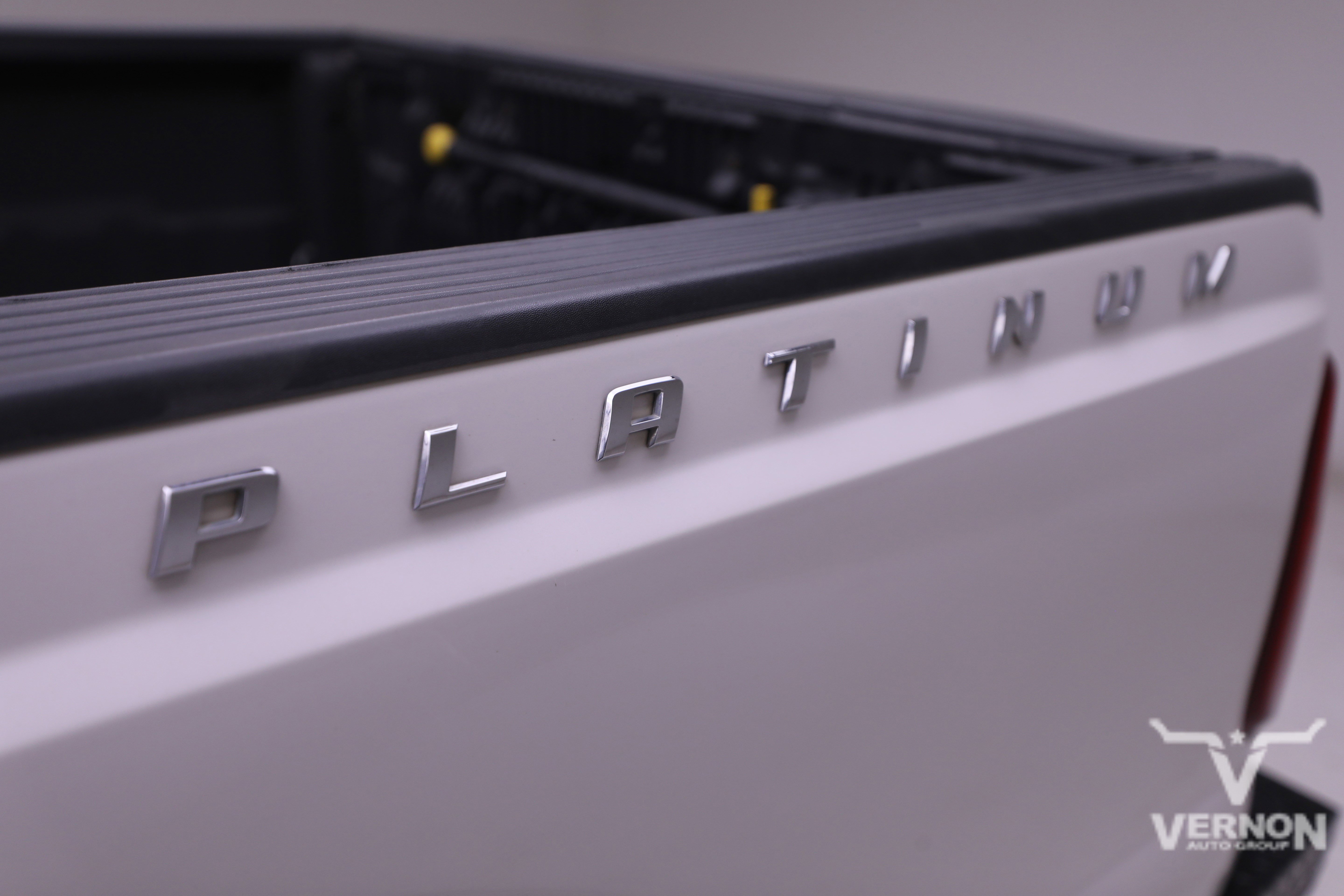 Used 2014 Ford F250 Platinum w/ FX4 Off-Road Package image 41