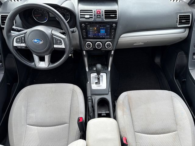 Used 2018 Subaru Forester 2.5i Premium w/ All-Weather Package image 11