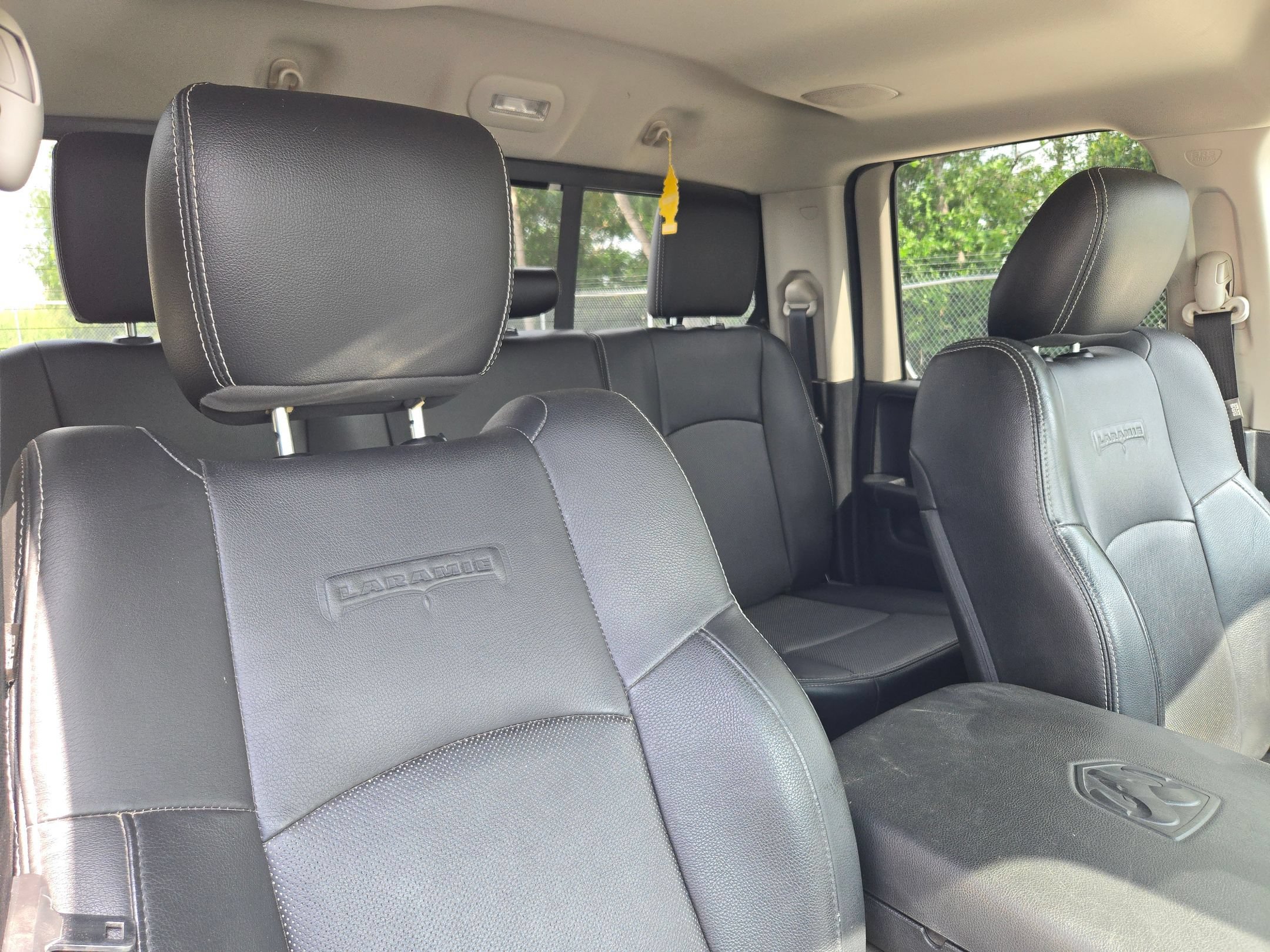 Used 2014 RAM 1500 Laramie w/ Convenience Group AWD/4WD image 29