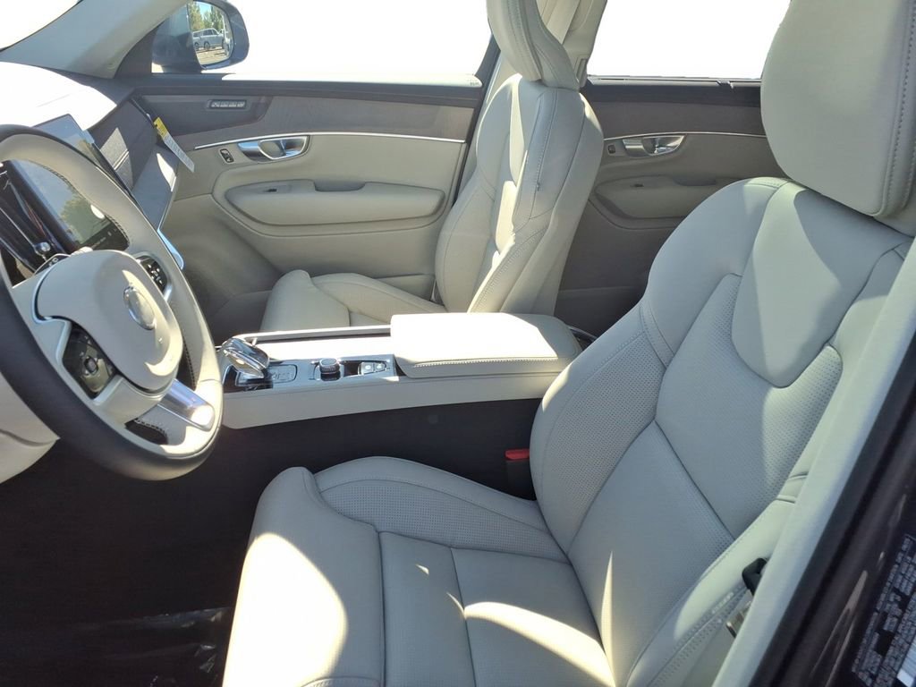 New 2026 Volvo XC90 T8 Ultra image 13