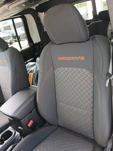 New 2026 Jeep Gladiator Mojave AWD/4WD image 18
