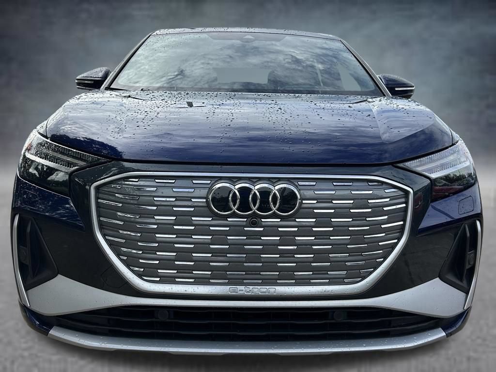 Used 2023 Audi Q4 e-tron Prestige AWD/4WD image 8