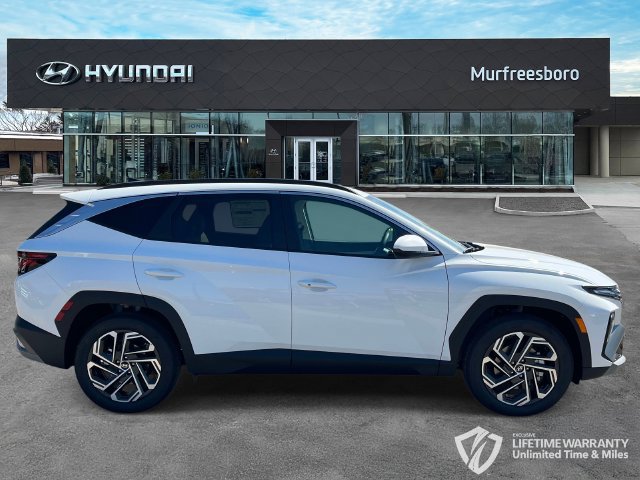 New 2026 Hyundai Tucson SEL Plus w/ Tow & Go Package FWD image 4