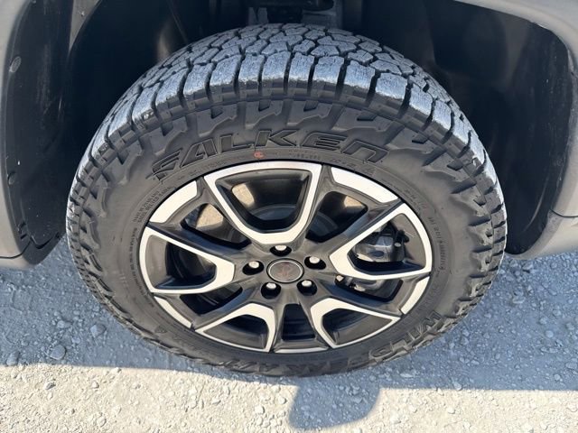 Used 2025 Jeep Compass Trailhawk AWD/4WD image 25