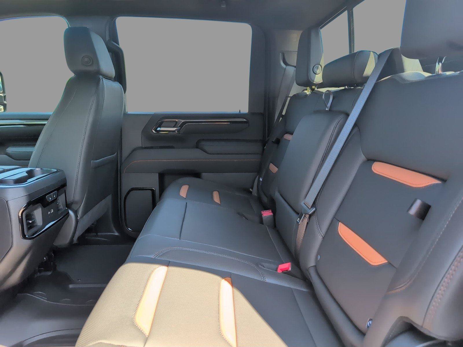 New 2026 GMC Sierra 2500 AT4 w/ AT4 Premium Plus Package AWD/4WD image 35