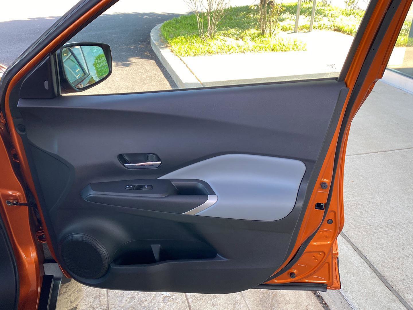 Certified 2023 Nissan Kicks SR w/ SR Premium Package FWD image 23