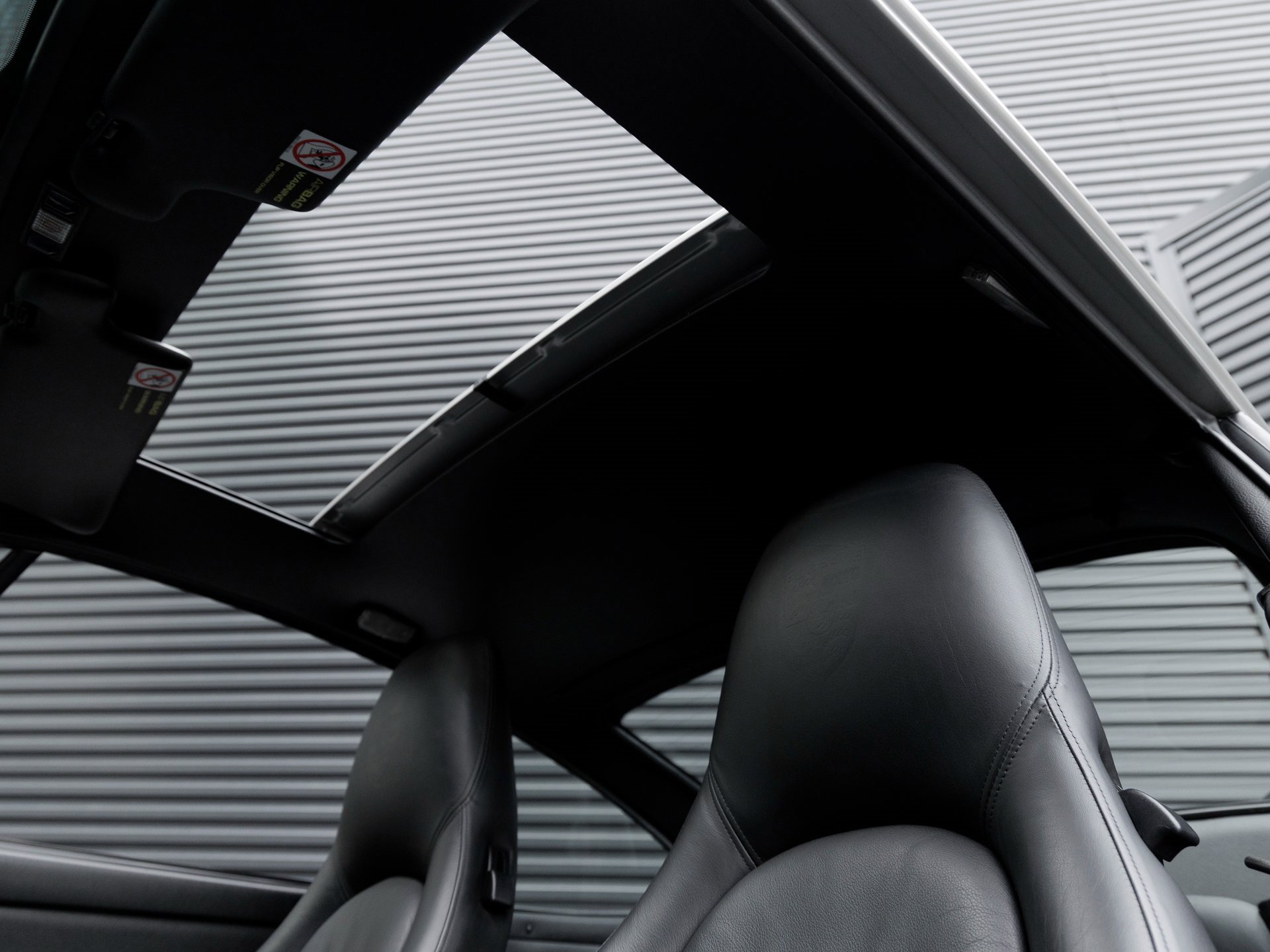 Used 1998 Porsche 911 Carrera 4S image 21