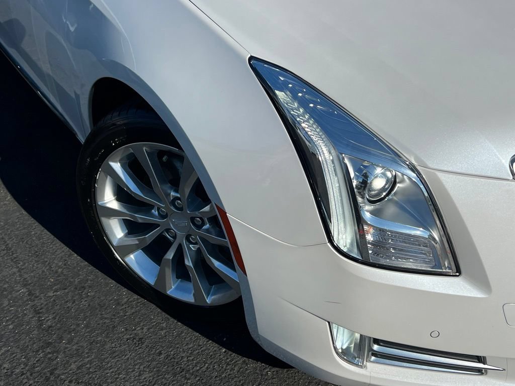 Used 2017 Cadillac XTS Luxury w/ Driver Awareness Package AWD/4WD image 3