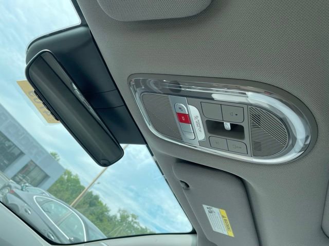 Used 2024 Hyundai Ioniq 6 Limited image 19