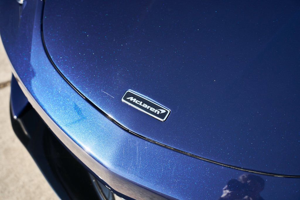 Used 2022 McLaren GT RWD image 7