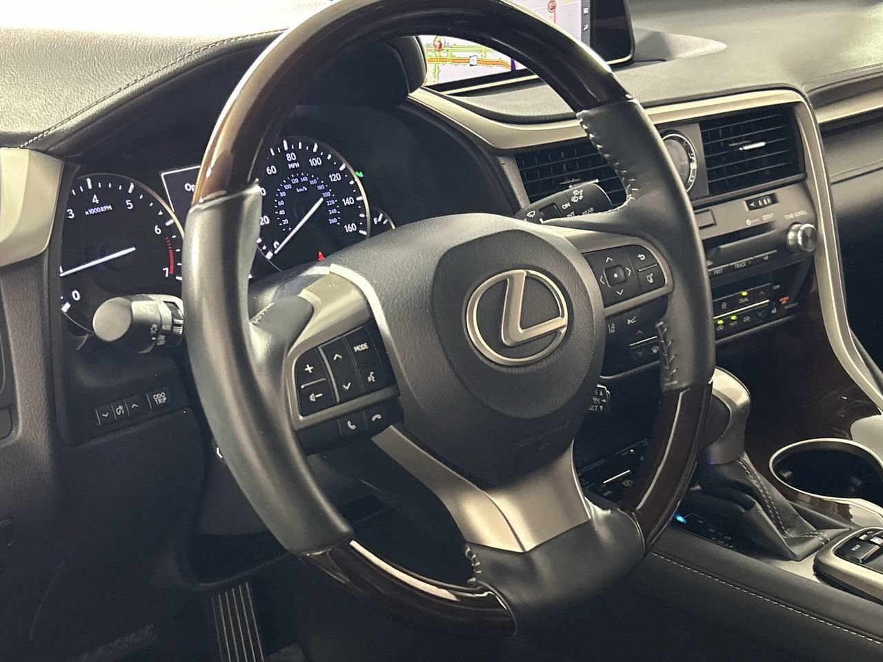 Used 2018 Lexus RX 350 FWD w/ Premium Package image 14