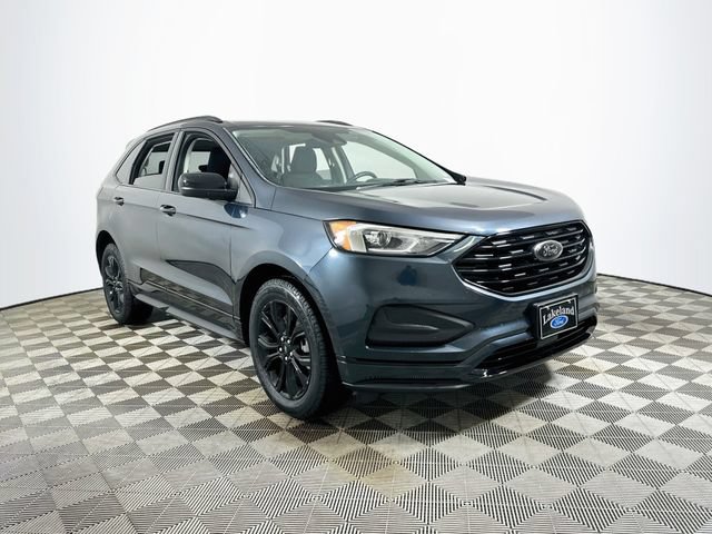 Used 2024 Ford Edge SE w/ Black Appearance Package AWD/4WD image 1