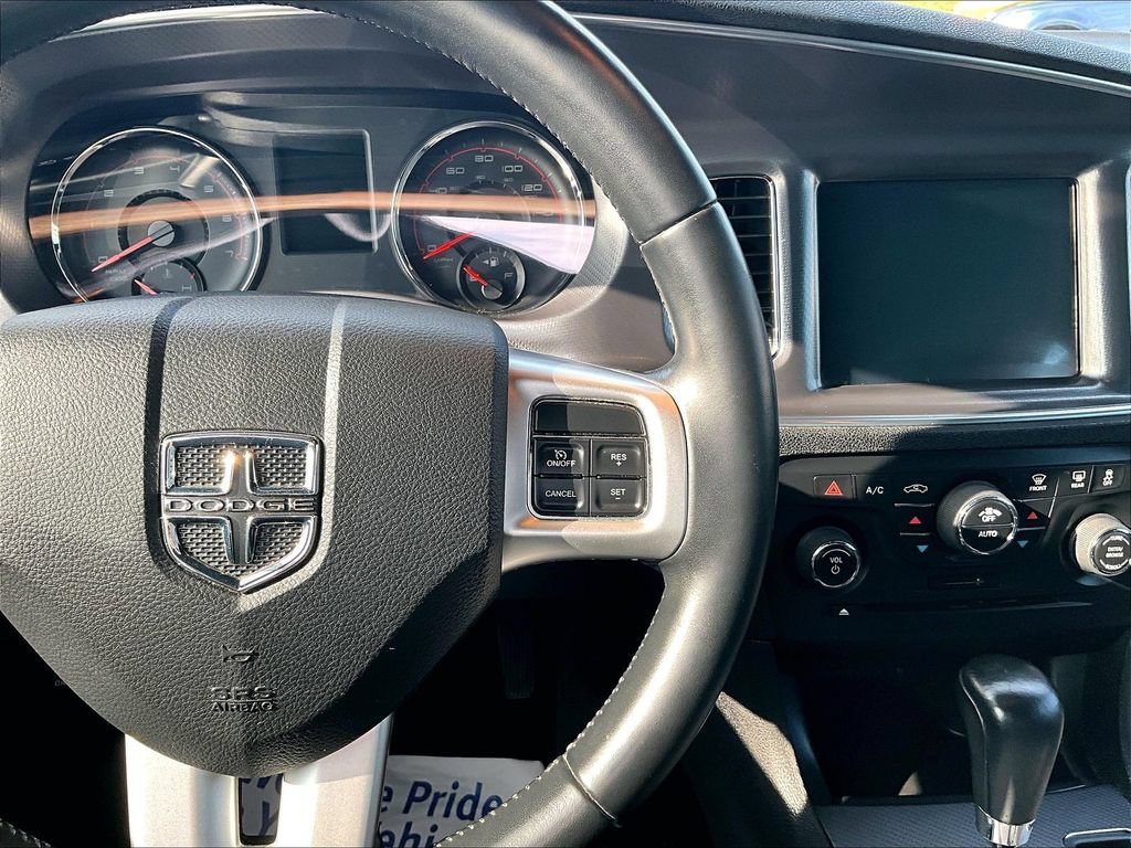 Used 2014 Dodge Charger R/T AWD/4WD image 17