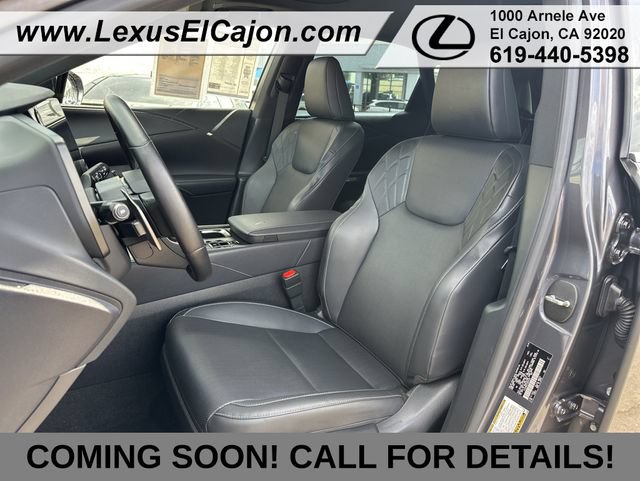 Used 2025 Lexus RX 350 Premium w/ Accessory Package (Z1) FWD image 7