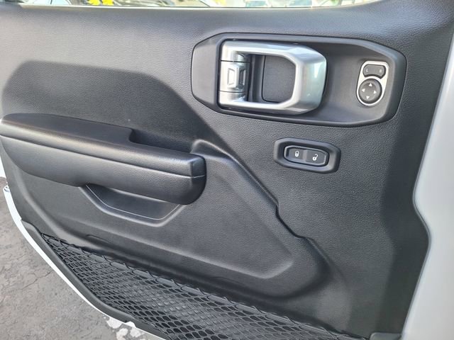 Used 2021 Jeep Wrangler Unlimited Rubicon image 15